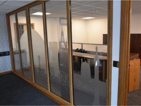 Prefabricated building meeting room for broadcast media